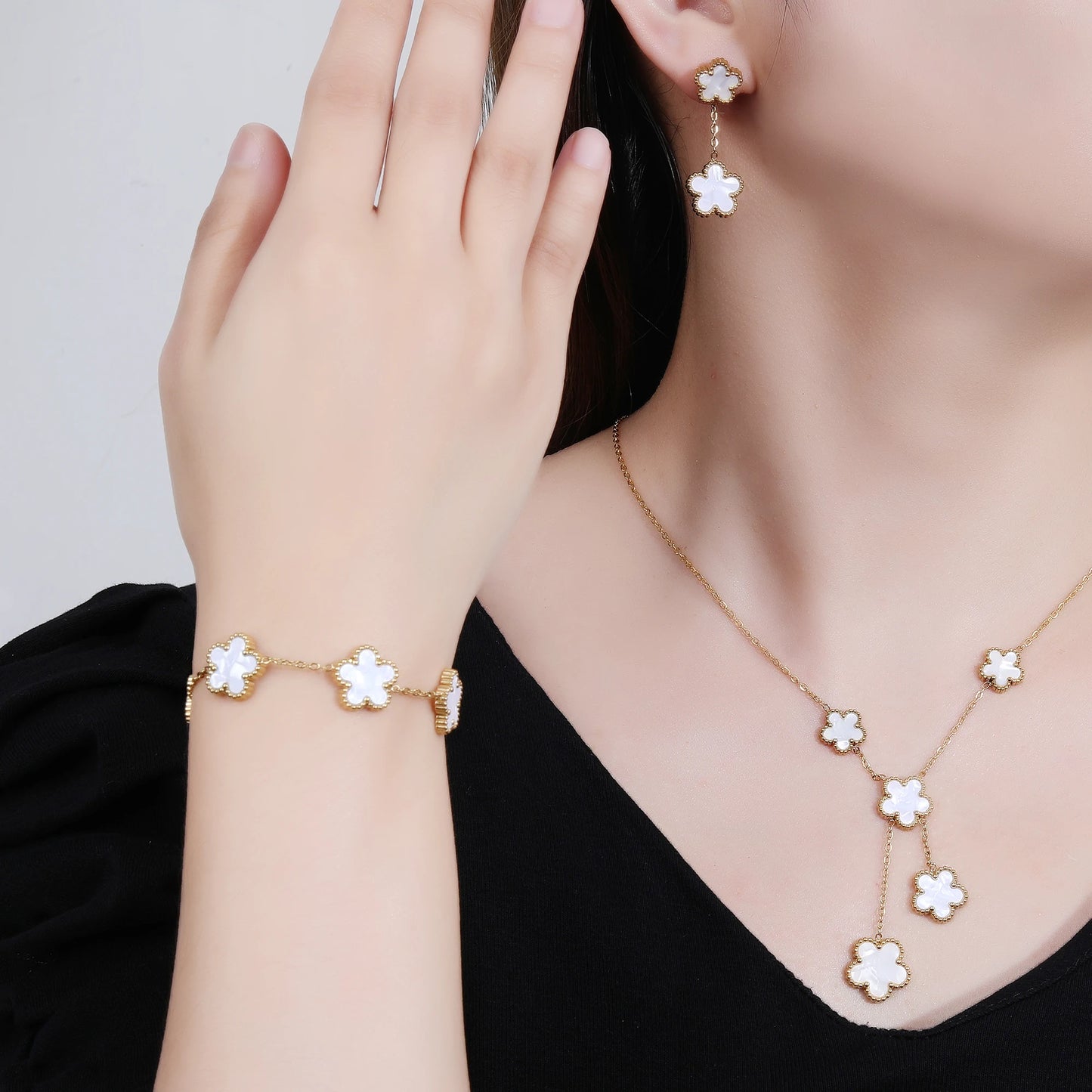 Hot Sale Stainless Steel Laser Five Leaf Flower Petal Adjustable Clover Bracelet Classic for Woman Girl Brand Jewelry Party Gift - Youks store