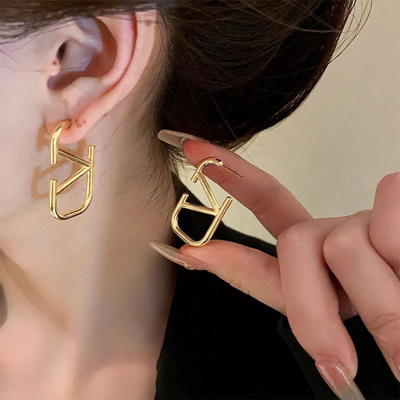 Geometric cool style ins personalized design Ear Studs, 2024 fashionable and versatile earrings - Youks store