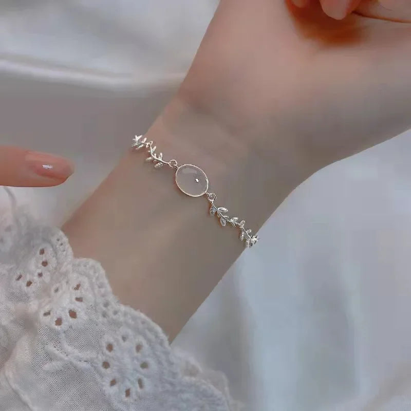 Geometric Smooth Rhinestone Chain Five Leaf Grass Flower Adjustable Bracelets for Women Fashion Jewelry Minimalist Accessories