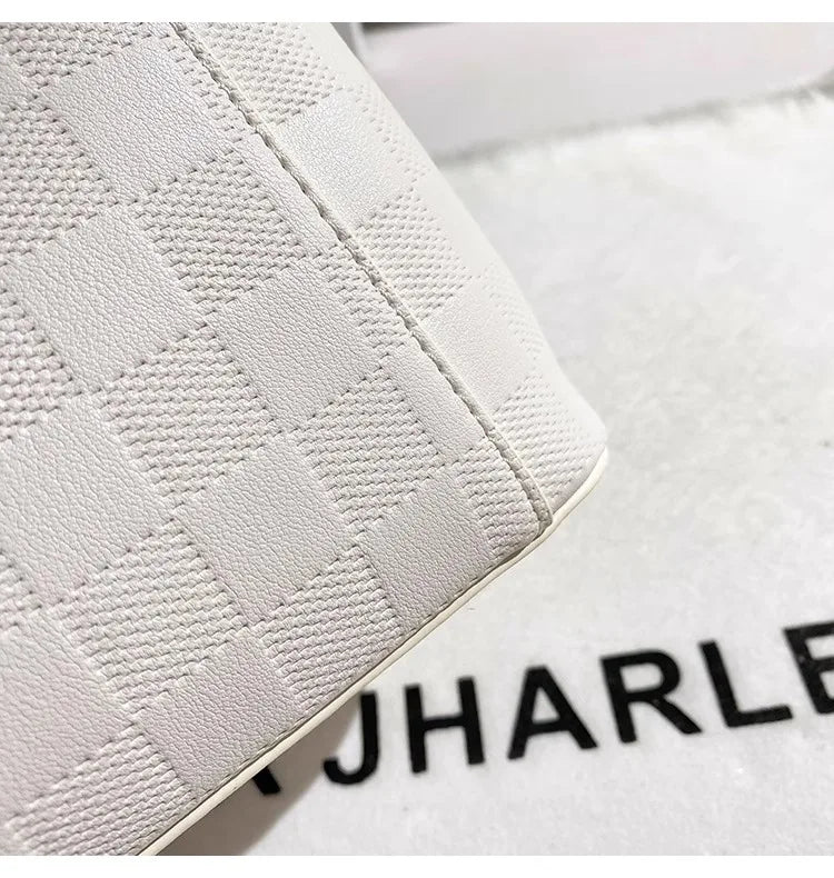 Luxury and Elegant Handheld Tote Bag with Simple and Versatile Women's New Fashion and Classic Handbag for Important Occasion - Youks store